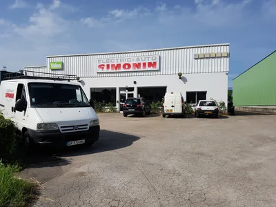 Devanture de Electric Auto Simonin