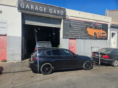 Devanture de Garage Garo