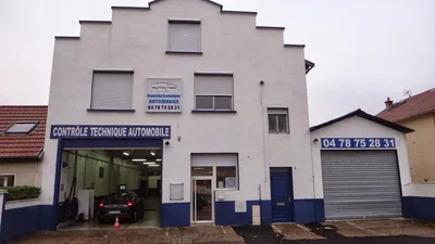 Devanture de Auto-tek