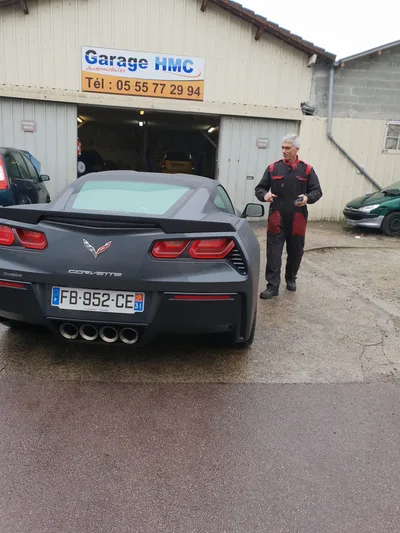 Devanture de Garage HMC