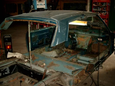 Devanture de Carrosserie du Pont de Raches