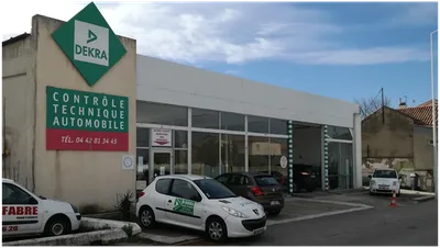 Devanture de DEKRA contrôle technique Martigues