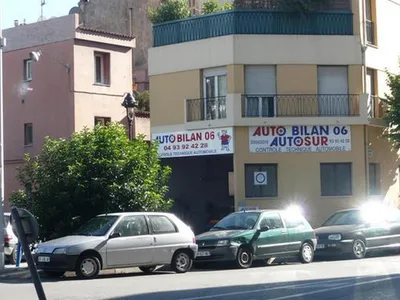 Devanture de Auto Bilan 06