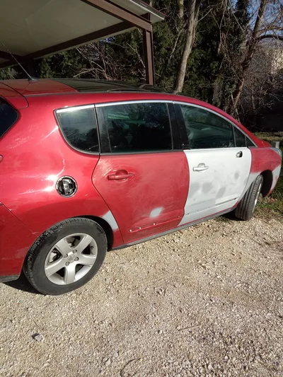 Devanture de Carrosserie bk