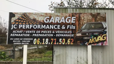Devanture de Jc Performance