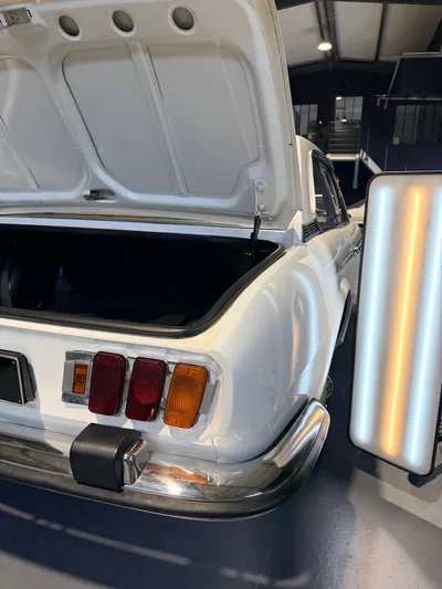 Devanture de Deboss'Cars 92