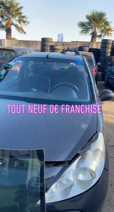 Devanture de Mister Pneus ( Castor Auto )