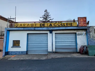 Devanture de Garage de la Colline
