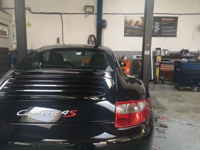 Devanture de AW Motors
