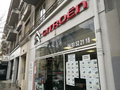 Devanture de Garage de Cessole
