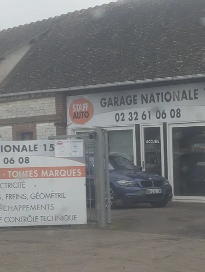 Devanture de Staff Auto Garage Nationale 15