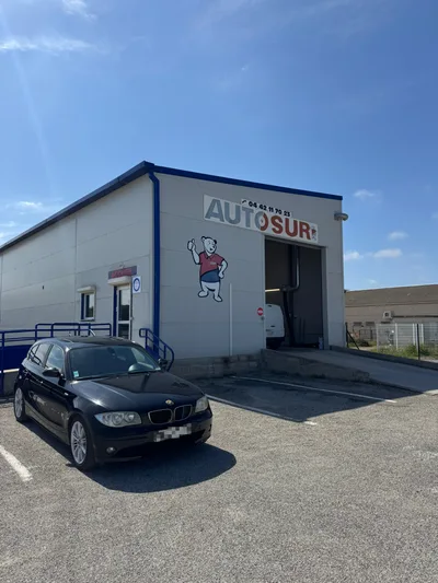 Devanture de Autosur Port-Saint-Louis-du-Rhône