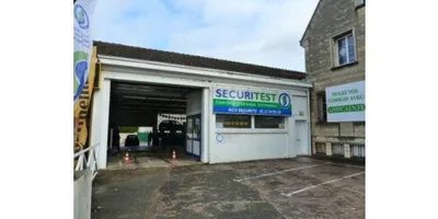 Devanture de Sécuritest Contrôle Technique Automobile CAEN - DEMI LUNE